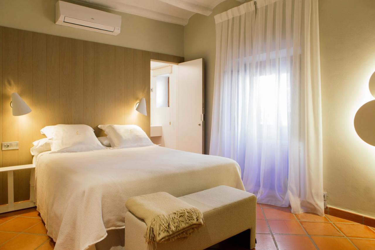 Hotel Cresol كالاسيت المظهر الخارجي الصورة